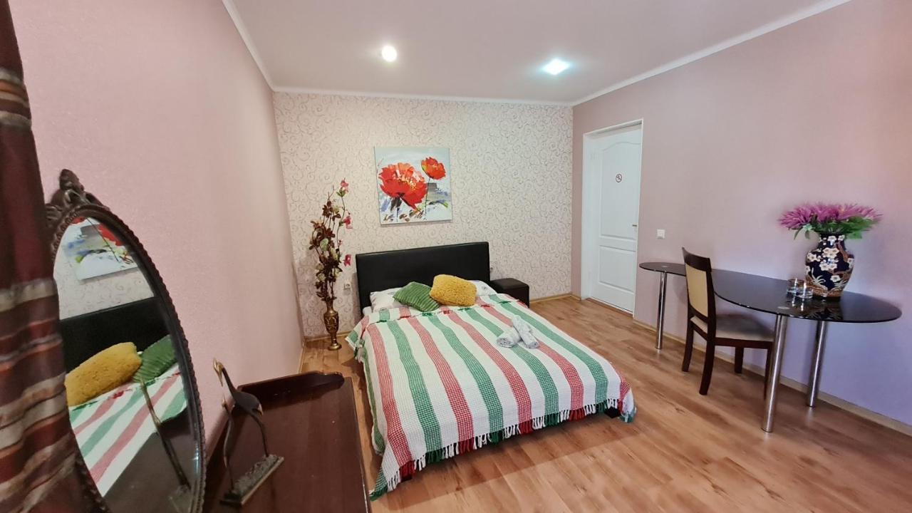 Imperija 85 Otel Riga Dış mekan fotoğraf