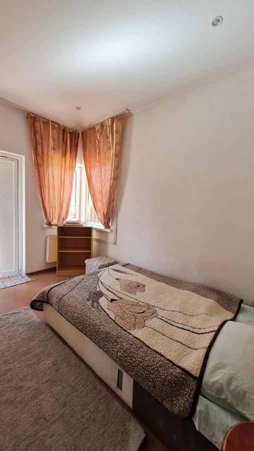 Imperija 85 Otel Riga Dış mekan fotoğraf
